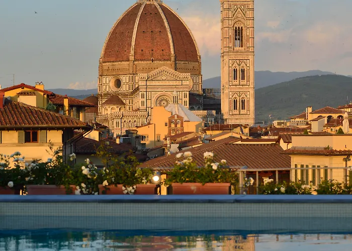 Hotéis com piscina em Florença